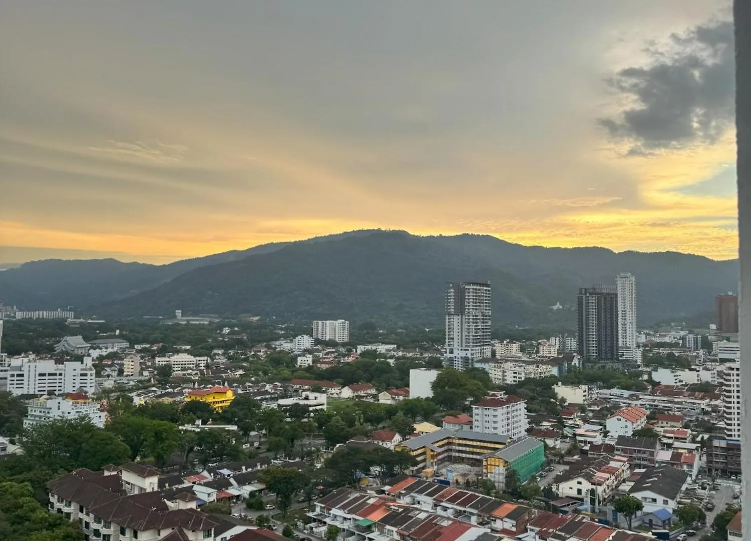Georgetown Mansion One Apartment By Jere Penang Gleneagles Gurney Malaysia