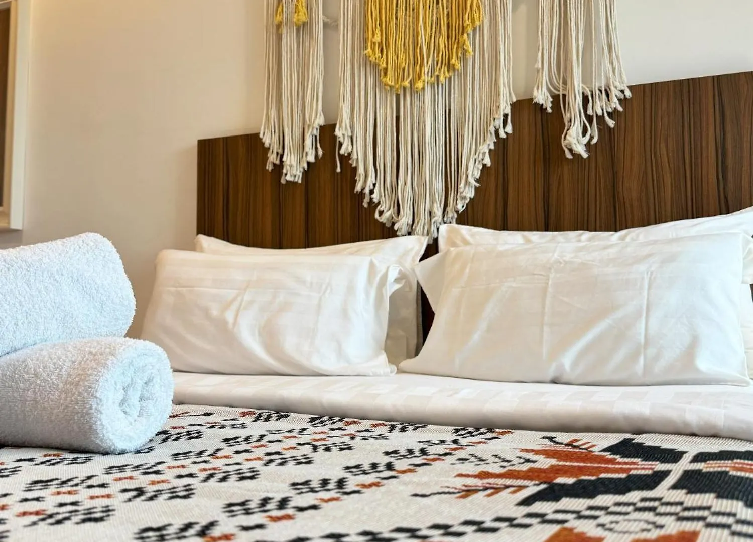 Georgetown Mansion One Apartment By Jere Penang Gleneagles Gurney 0*, George Town Malaysia
