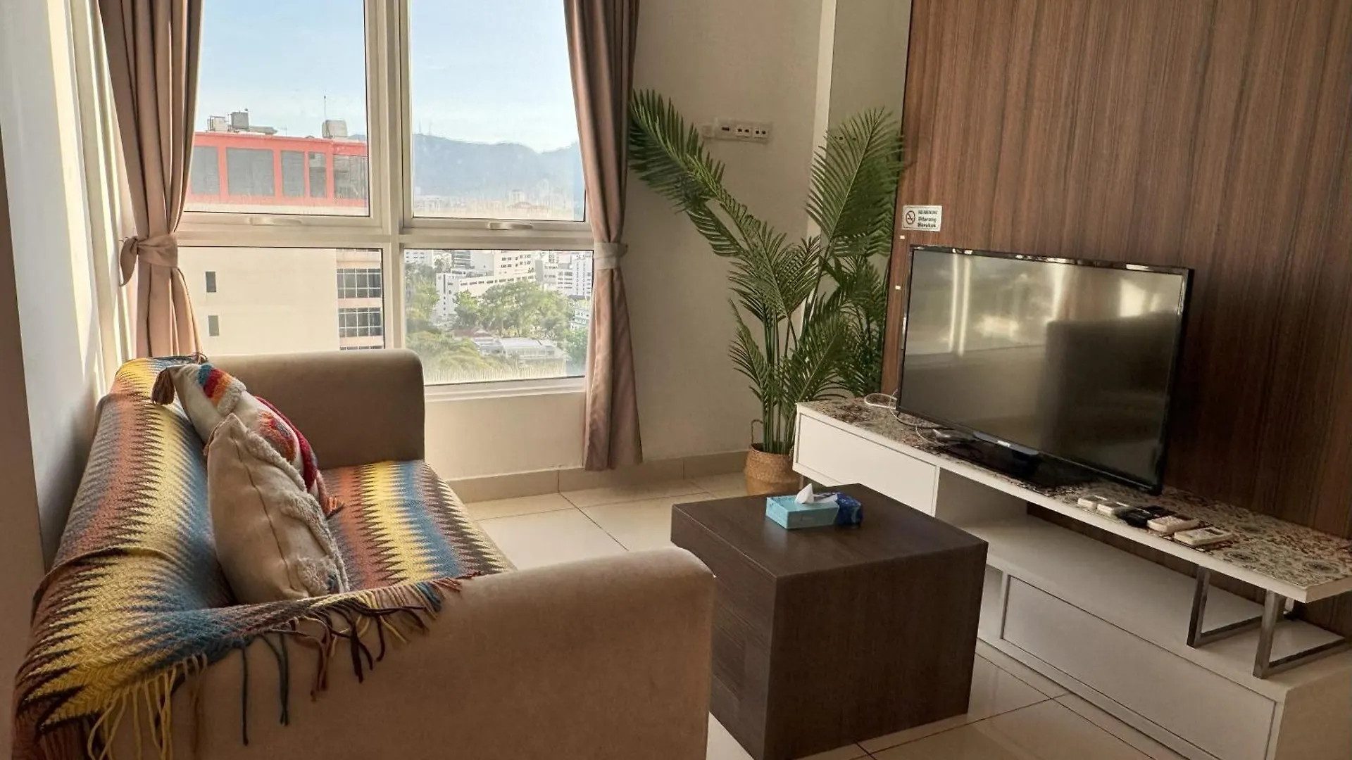 Georgetown Mansion One Apartment By Jere Penang Gleneagles Gurney 0*, George Town Malaysia