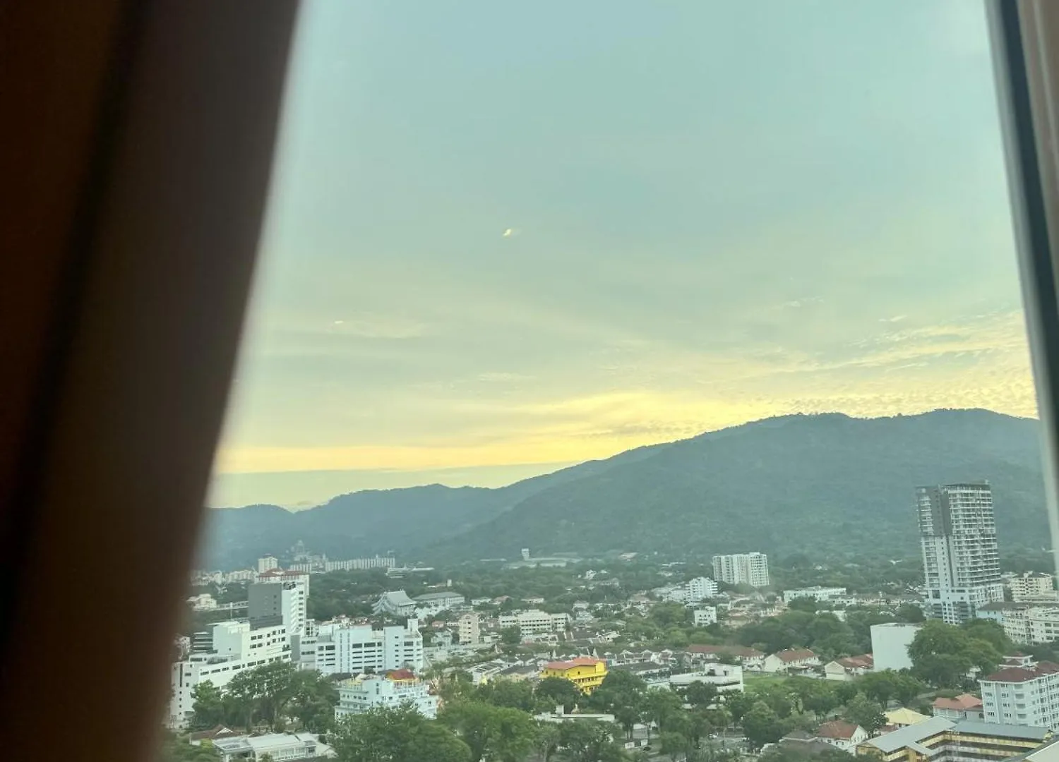 Georgetown Mansion One Apartment By Jere Penang Gleneagles Gurney 0*, George Town